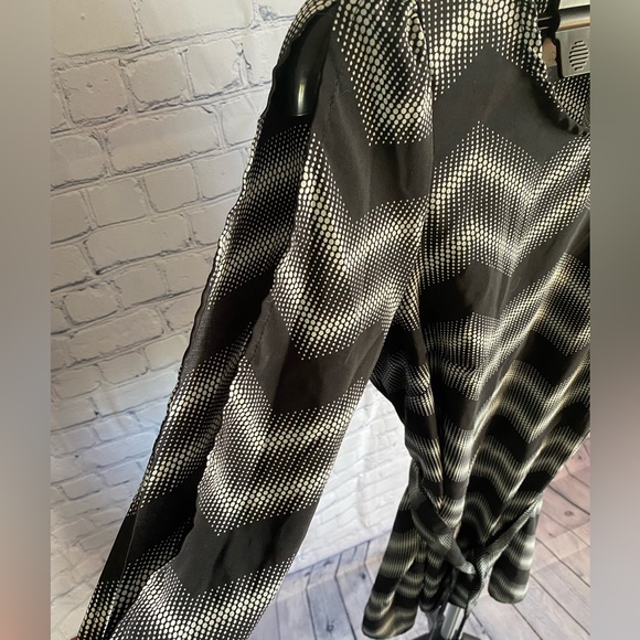 Dress/Tunic - Picture 2 of 4